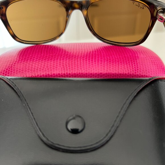RAY-BAN "New Wayfarer" Classic Polarized Sunglasses - Size 55-18 - Brown - EUC - Picture 8 of 12